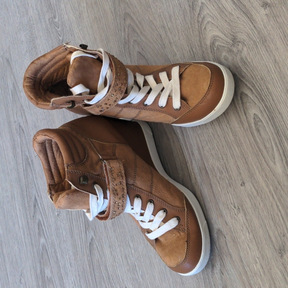 Platform wedge sneakers - Picture 2 of 2
